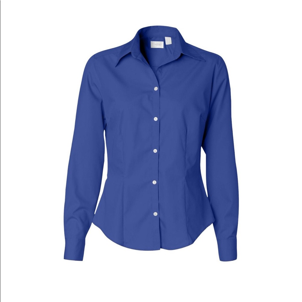 Van Heusen blue button down NWOT